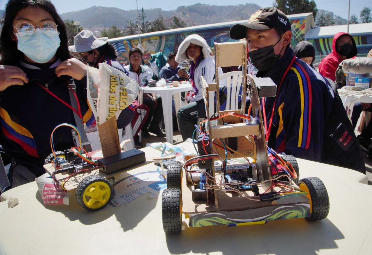 Bolivia reafirma su paso exitoso en la formación tecnológica e inclusión digital