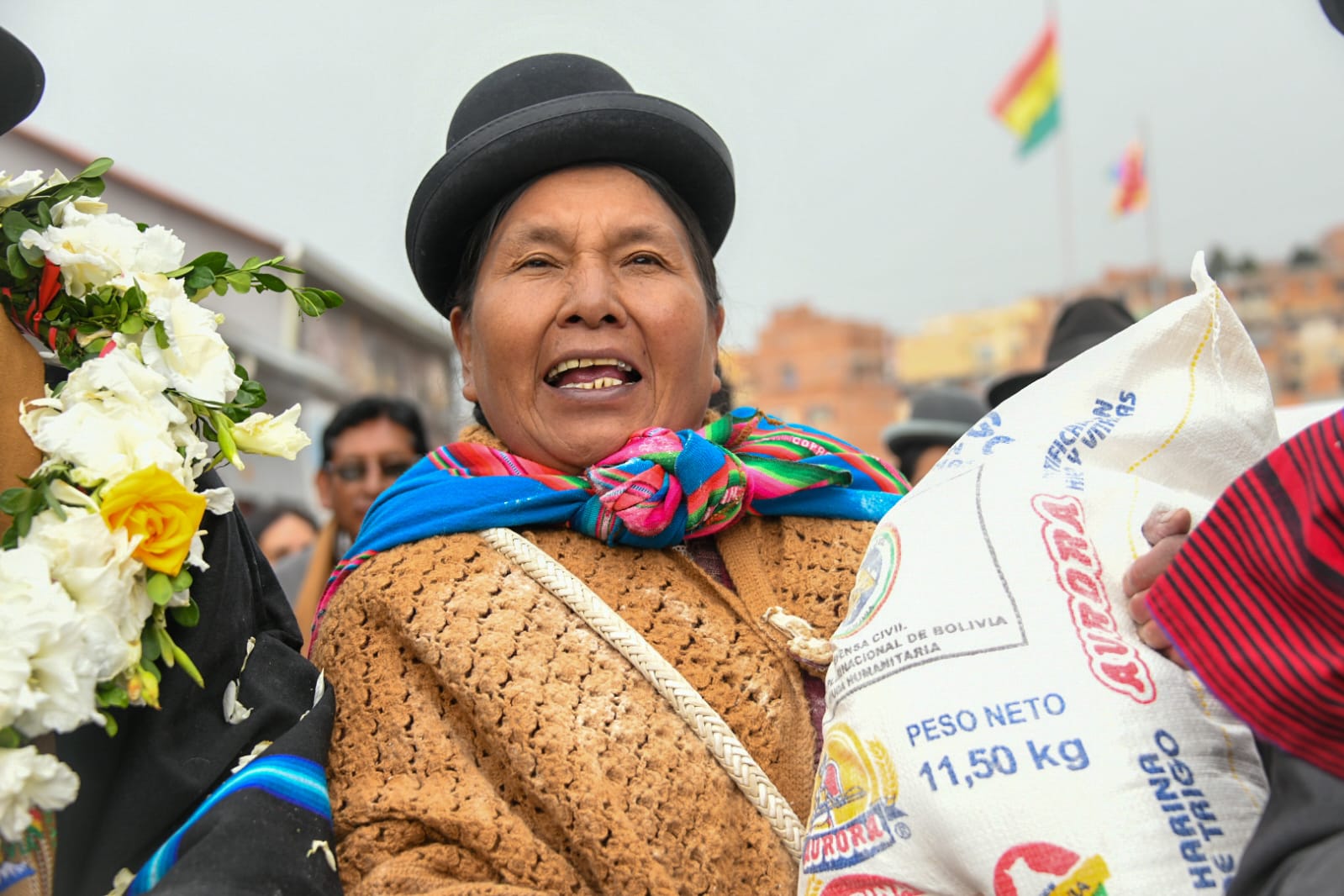 Gobierno entrega más de 182 toneladas de ayuda humanitaria a 18 municipios de La Paz