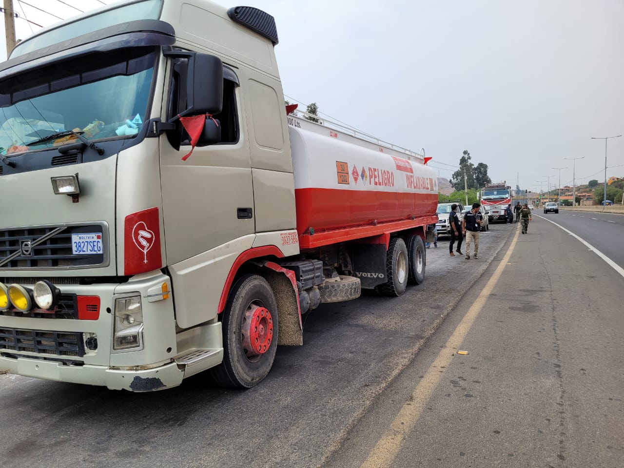 Evitan el contrabando de 24.000 litros de combustible en el tramo Cochabamba - Santa Cruz