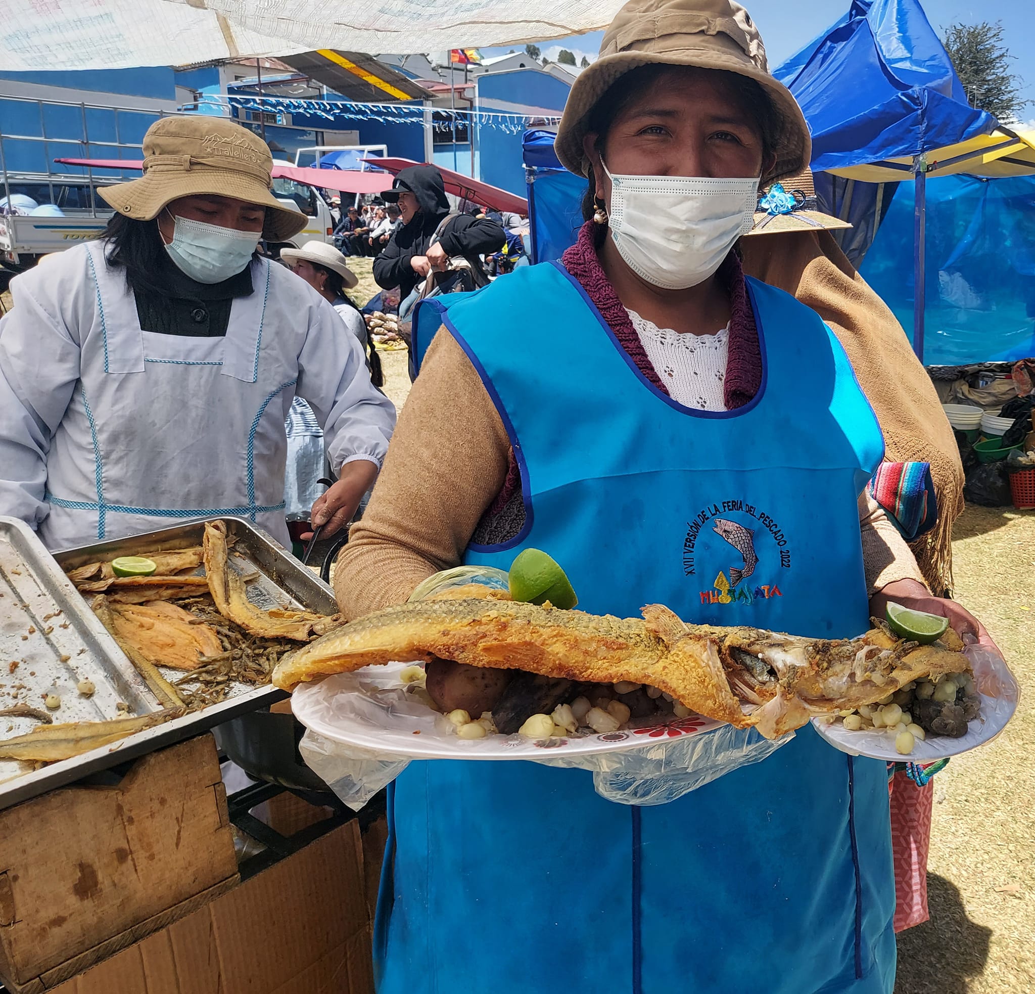 Miles de visitantes disfrutaron del Festival Gastronómico del Pescado en Huatajata
