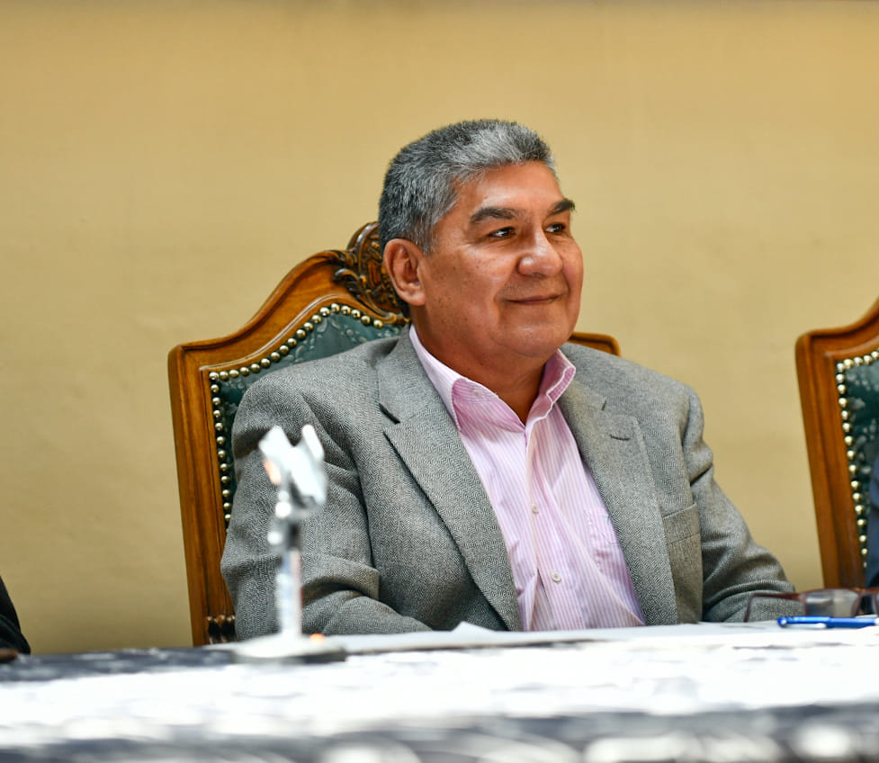 Senador Torres: Camacho no tiene nada que hacer en el Consejo de Autonomías, tiene una medida restrictiva a la libertad