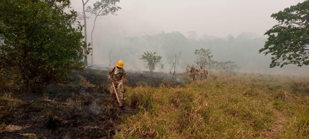 Incendio forestal en Buena Vista fue sofocado, un helicóptero reforzará labores de mitigación en Yapacaní