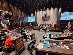 Senado no logra elegir a su directiva y declaran cuarto intermedio hasta el lunes