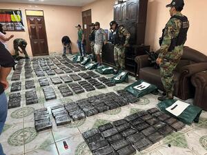 En Beni encuentran pista clandestina y 350 paquetes de cocaína