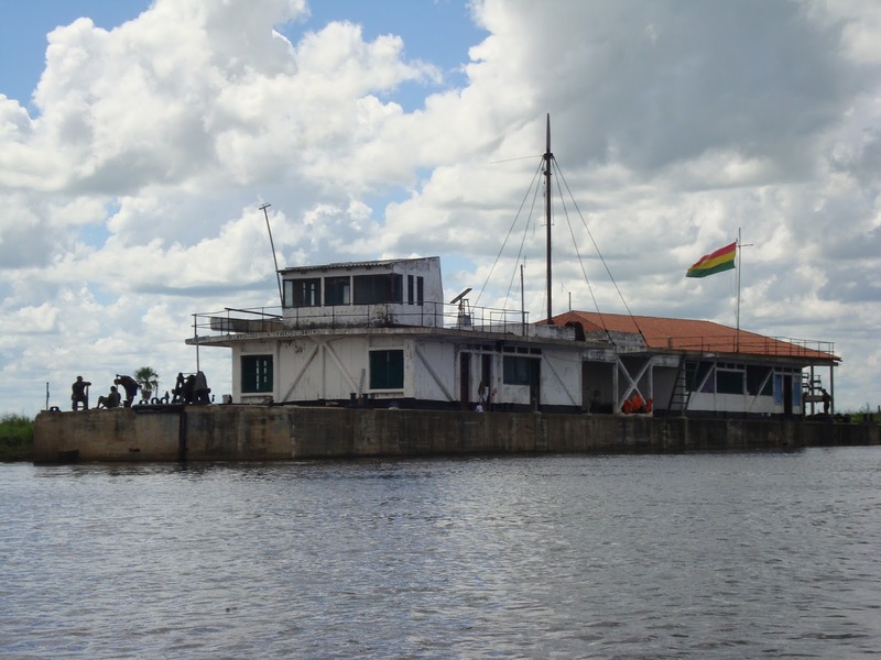 En Puerto Busch preparan pruebas de funcionamiento de maquinaria para el movimiento de carga