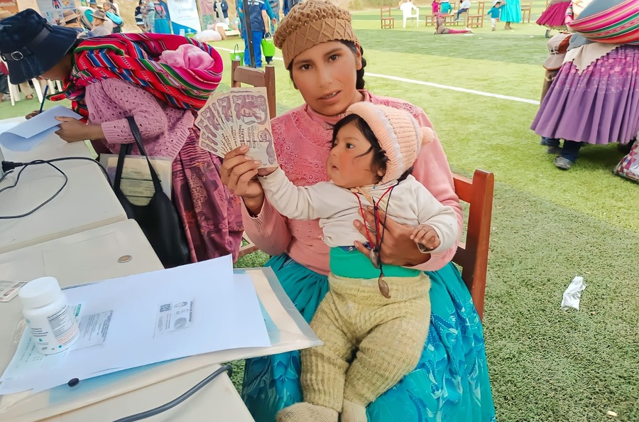 Bancos pagarán el Bono Juana Azurduy hasta el 16 de diciembre