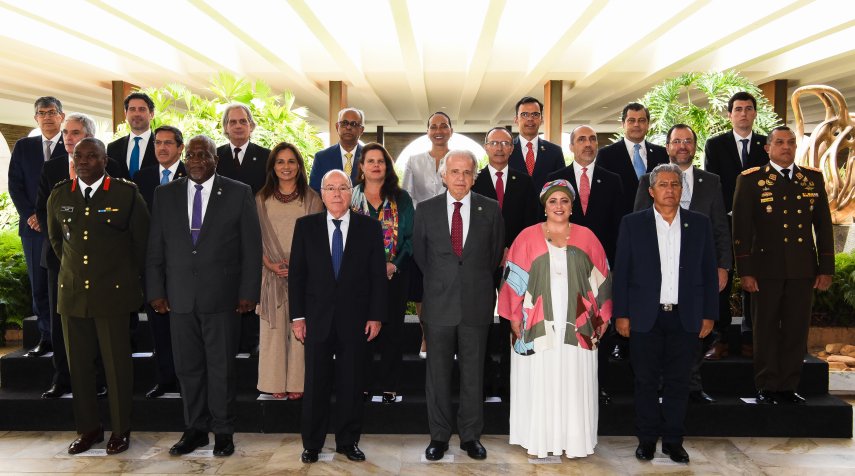 Ministro Novillo plantea en encuentro sudamericano cooperación regional para preservar la paz y combatir delitos en frontera