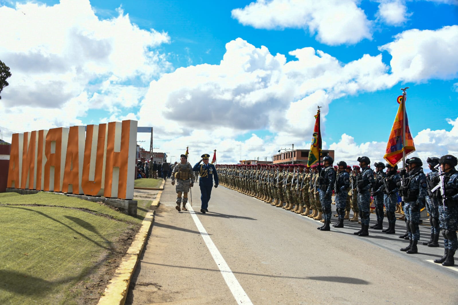 Bolivia y Perú conmemoran en Huarina el natalicio del Mariscal Andrés de Santa Cruz