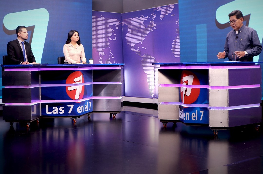 Educación: De forma directa 74 nuevos maestros accederán a un ítem y 11.000 bachilleres a la universidad por excelencia académica