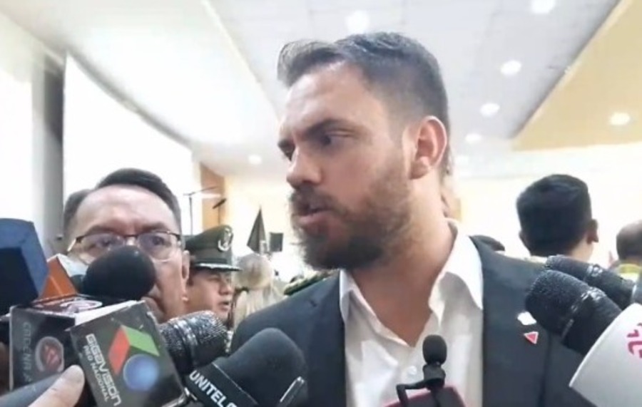 Del Castillo demandará a juez que benefició a una subteniente que reprobó la prueba física para su ascenso