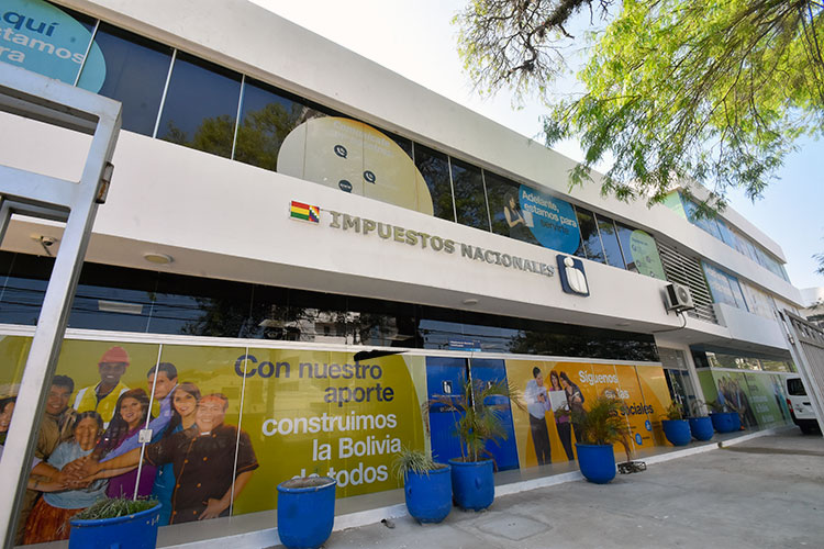 Juez envía a la cárcel a contribuyente reincidente por falsificación de datos tributarios