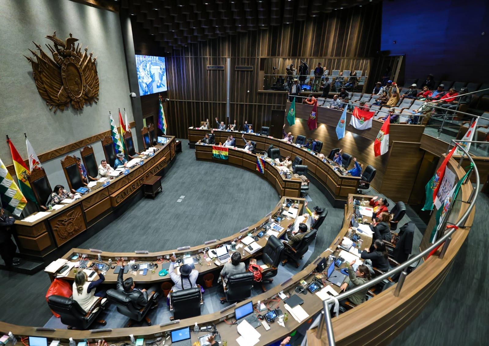 Senado convoca a sesión pese a receso; en el MAS y CC ven vulneración de la CPE