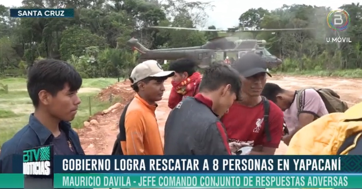 Defensa Civil rescata a ocho personas atrapadas en un islote por crecida del río Ichilo en Santa Cruz