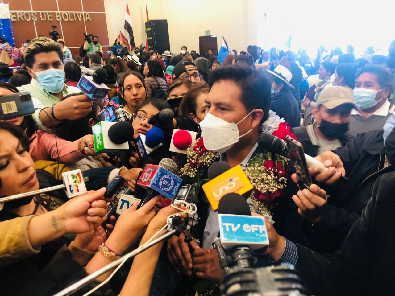 Salud deja a actores políticos la “adivinología”, asegura que los datos muestran control del Covid-19