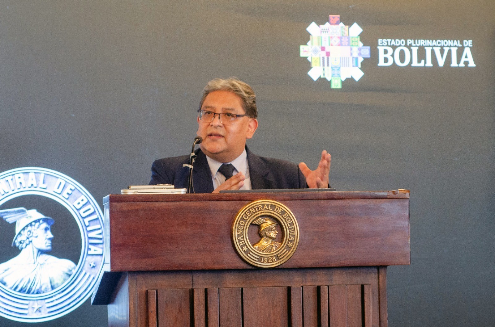 BCB presenta el “Sistema RIOF en línea” en taller de registro de inversión extranjera y operaciones financieras con el exterior