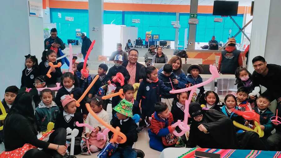 Segip entrega cédulas de identidad en forma gratuita por el Día del Niño en El Alto