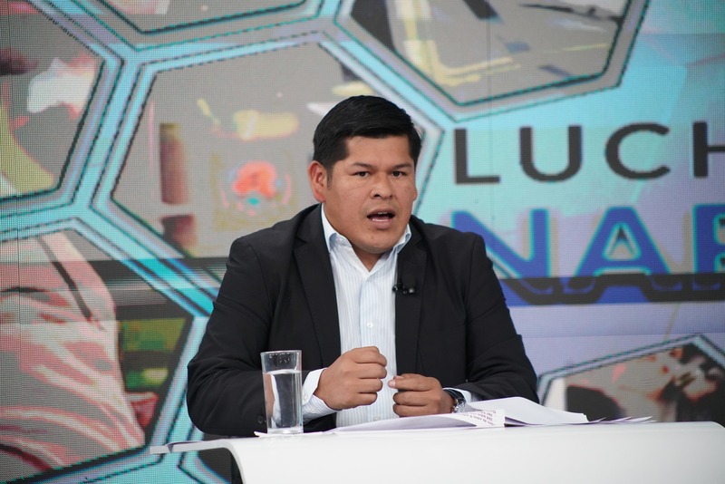 Turba ataca “brutalmente” a efectivos antinarcóticos en Cochabamba