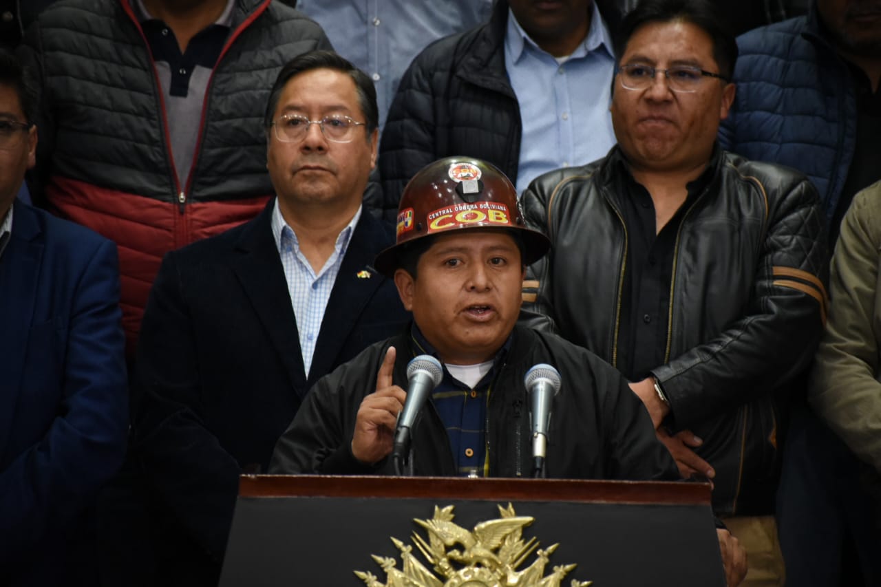 COB demanda aprobar ley 035 sobre jubilación y amenaza con la toma del Legislativo