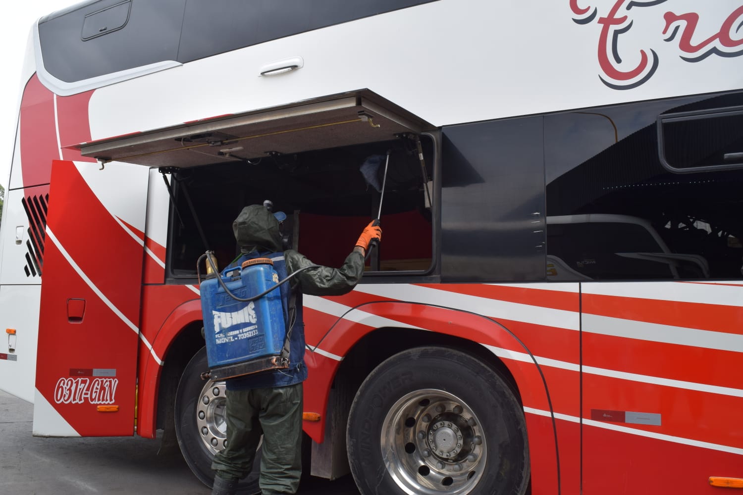 ATT lanza plan de fumigación en terminales y buses para garantizar seguridad y salud de los pasajeros
