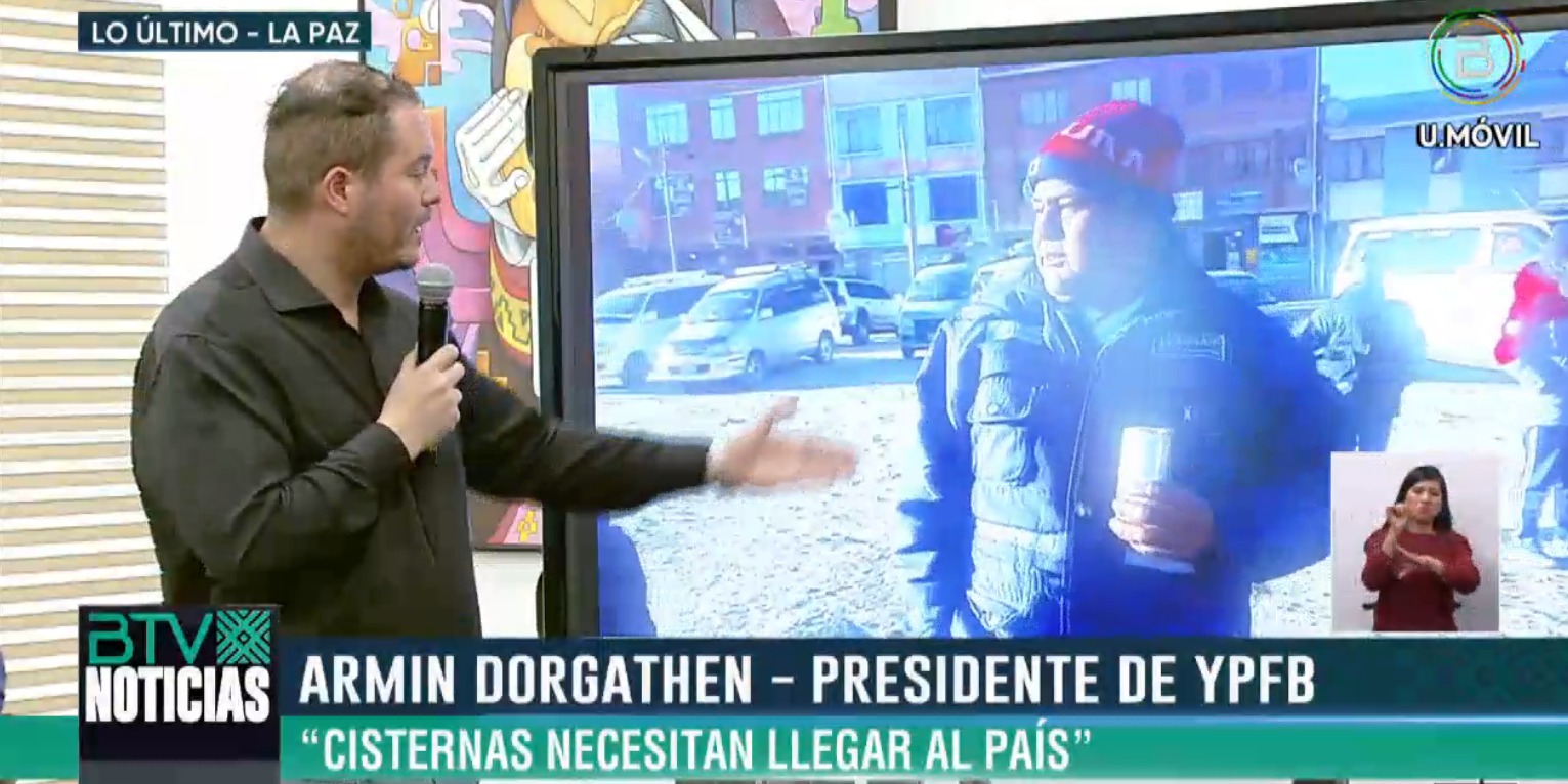 Bloqueadores en Tambo Quemado consumen bebidas alcohólicas, continúan impidiendo paso de cisternas