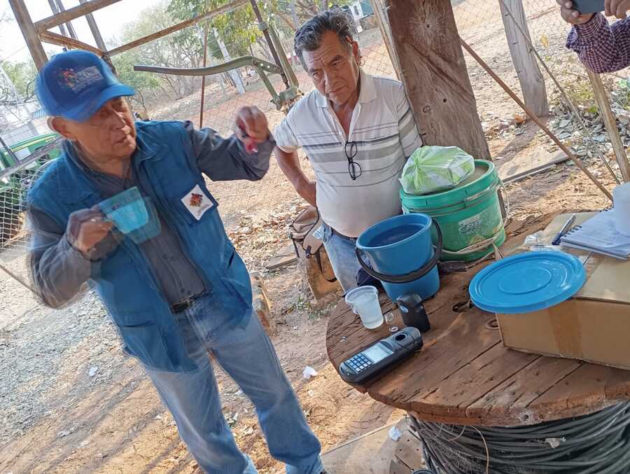 Entregan pastillas potabilizadoras en comunidades afectadas por incendios en Roboré