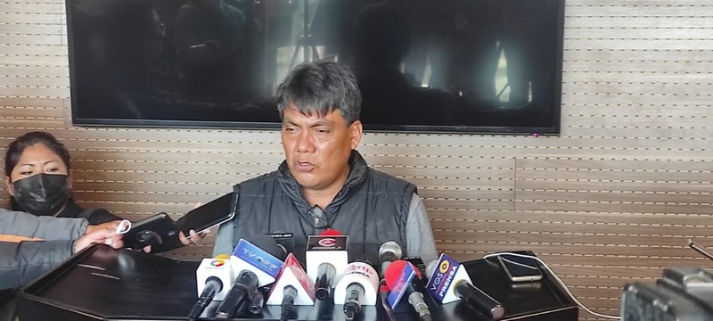 Diputado Héctor Arce advierte que en Bolivia se perderá la paz y tranquilidad si se suspenden las primarias