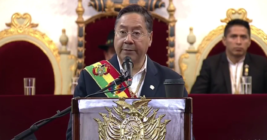 Jóvenes accederán a créditos para emprendedores con tasas del 7,5% con un fondo de Bs 150 millones