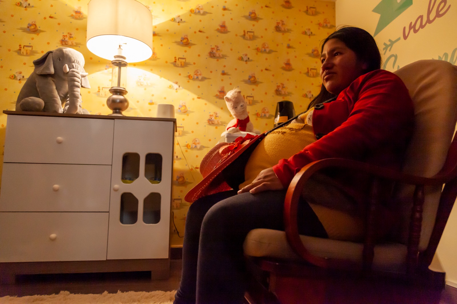 BancoSol promueve la igualdad con ampliación de licencias por paternidad y maternidad