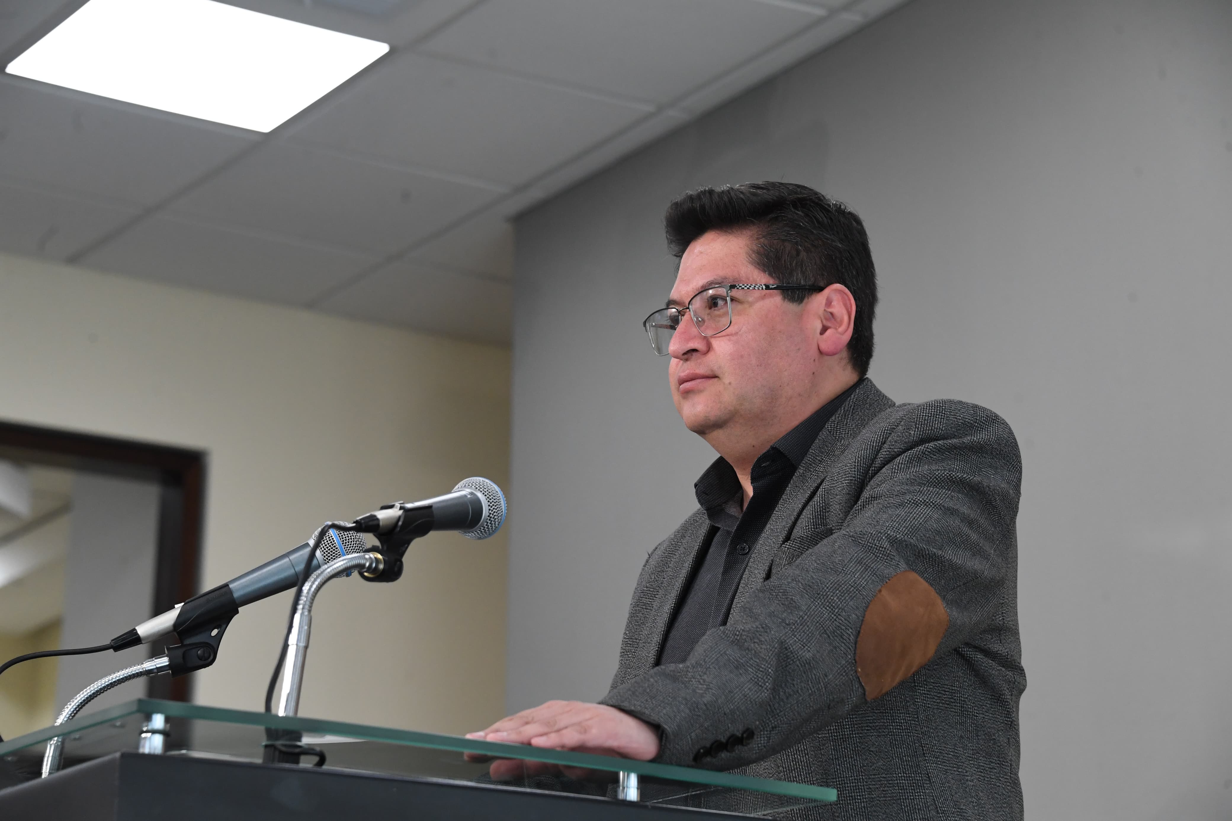 Montenegro acusa al “evismo” de secuestrar créditos por más de $us 1.000 millones y evitar su ingreso a la economía