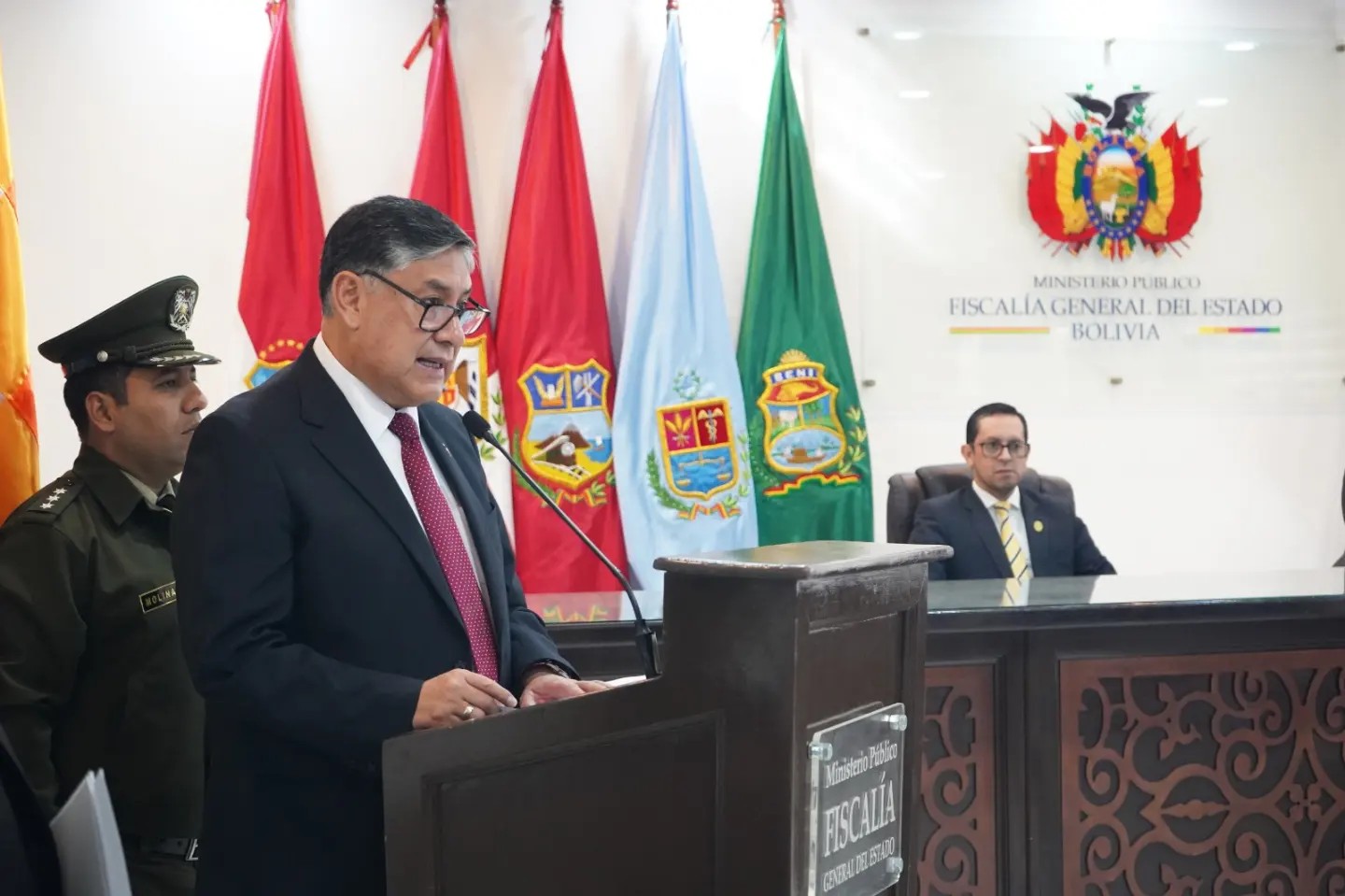 Legislativo se fija plazo de 57 días para designar al Fiscal General que remplazará a Lanchipa