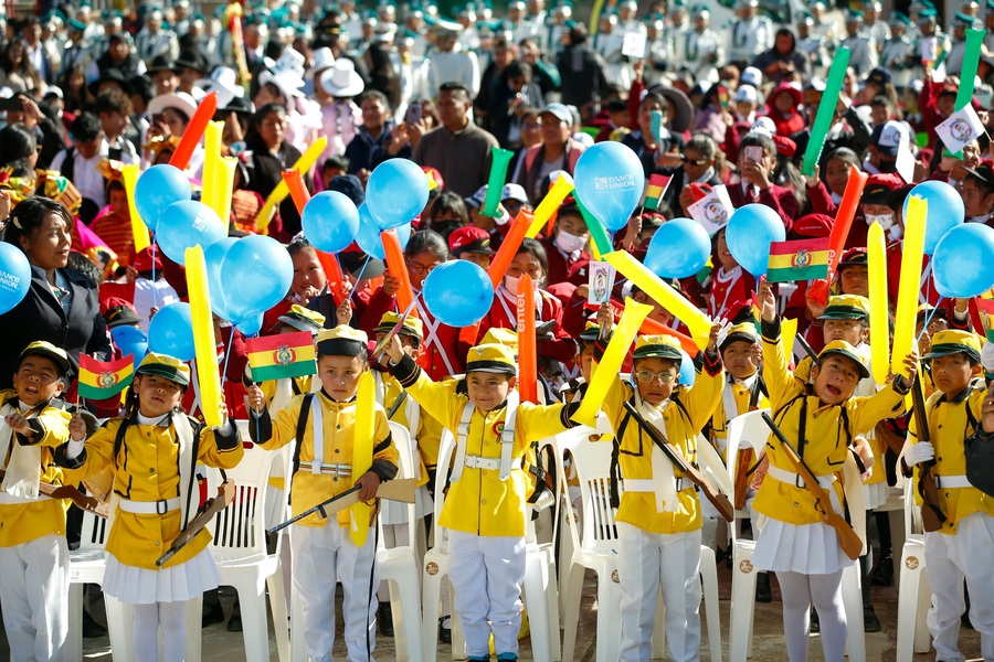 Bono Juancito Pinto llega al 98,73% de los estudiantes beneficiarios del departamento de La Paz