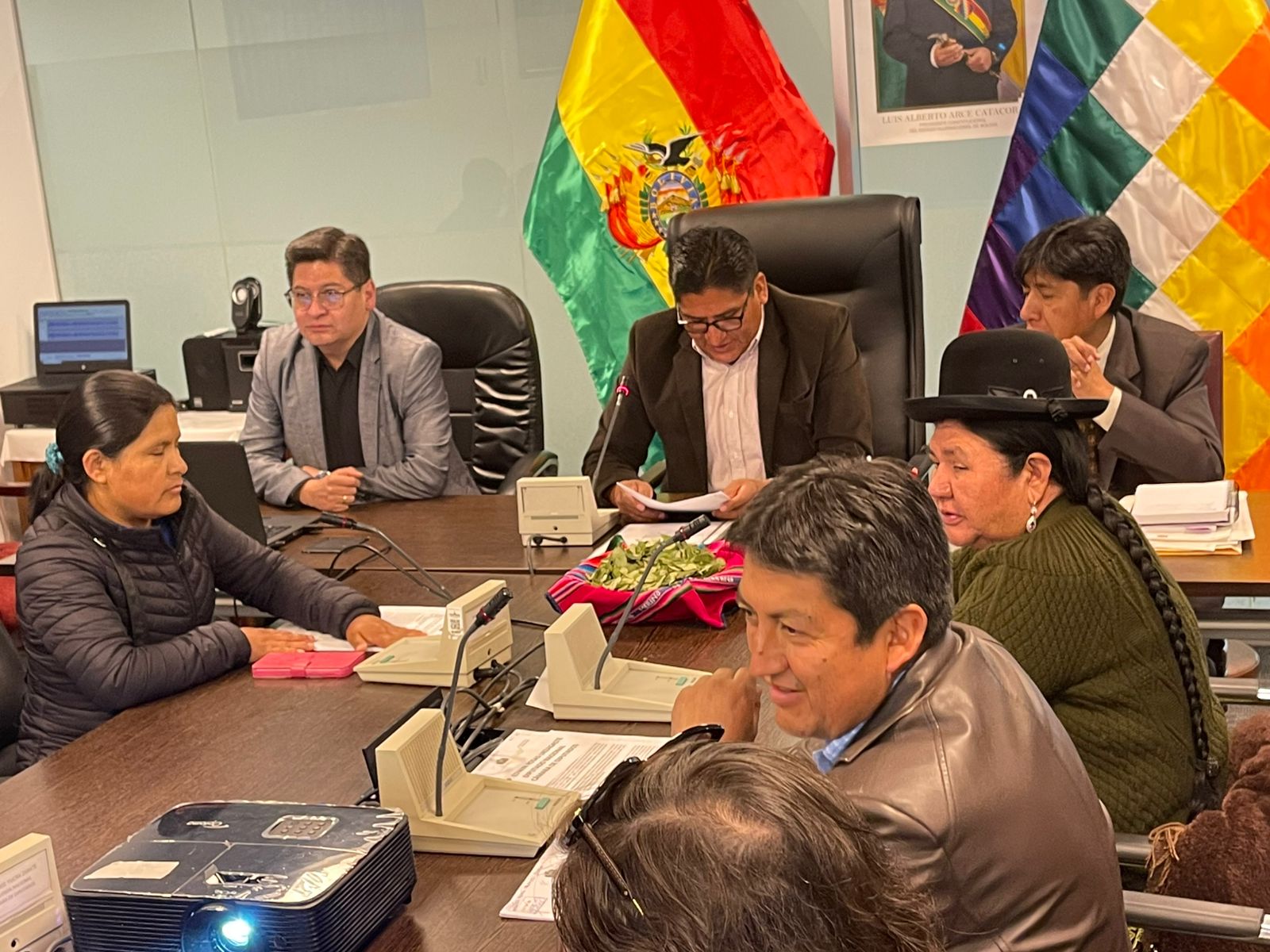 Comisión de Diputados aprueba con modificaciones el Presupuesto 2025 y lo remite al pleno