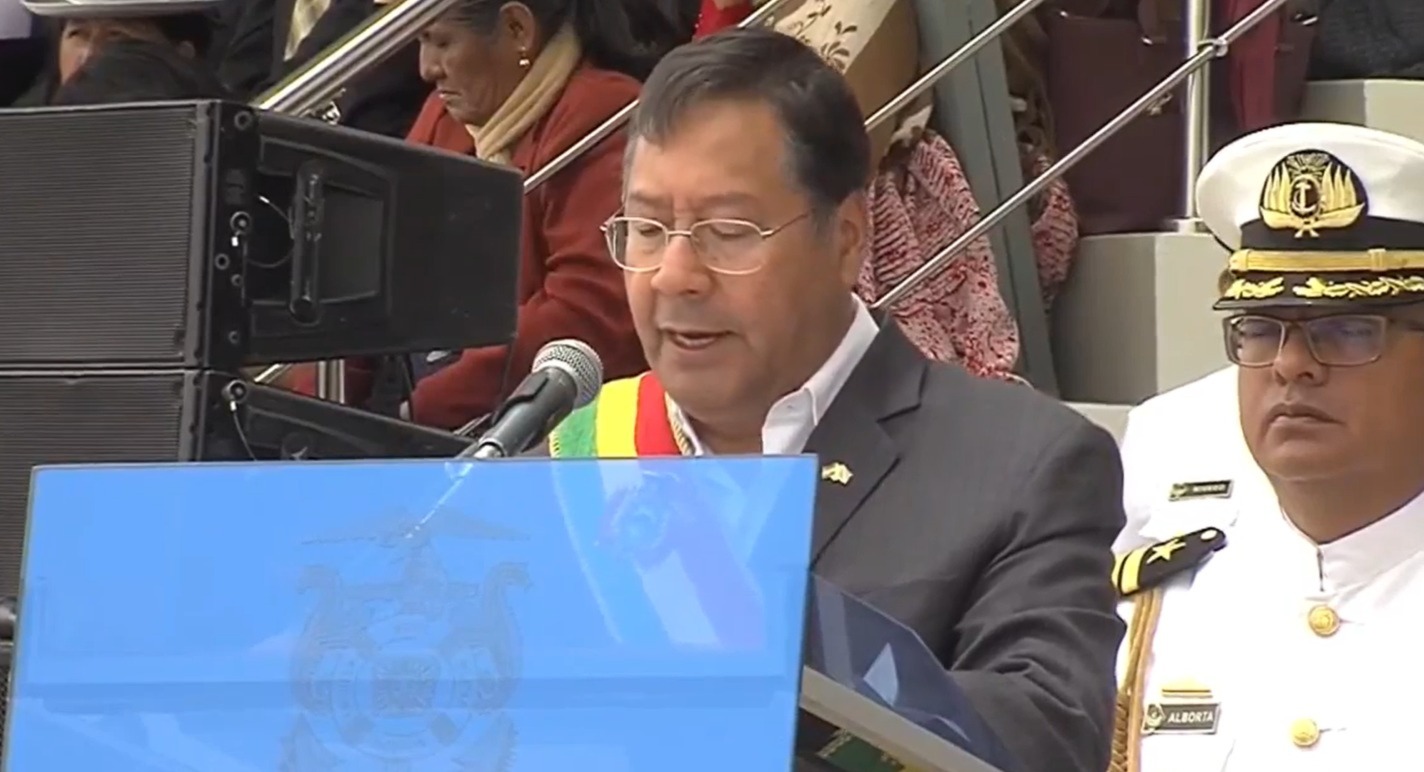 Instan a alféreces y sargentos a ser guardianes de la soberanía y fortalecer la cohesión entre Gobierno, pueblo y FFAA