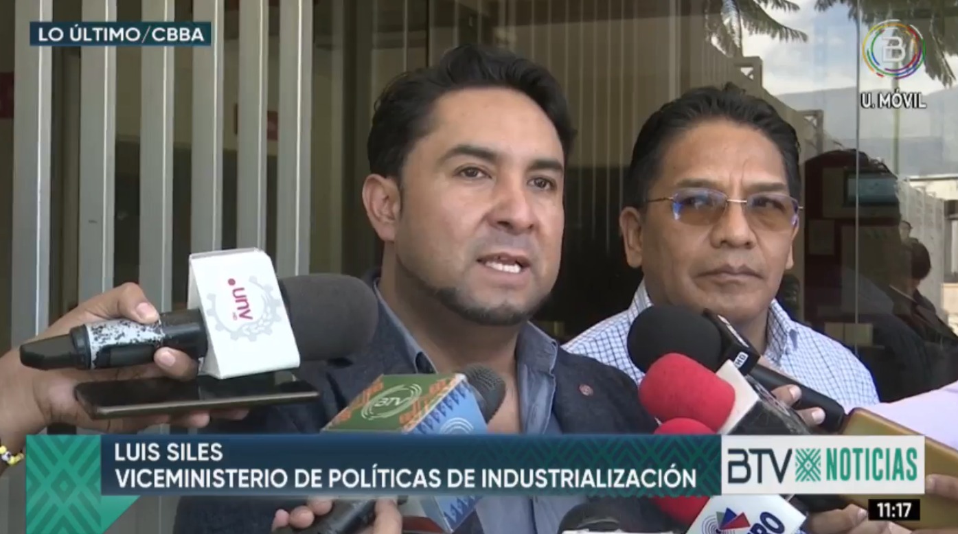 Verifican abastecimiento de aceite en industria aceitera y mercados para levantar restricción de exportaciones