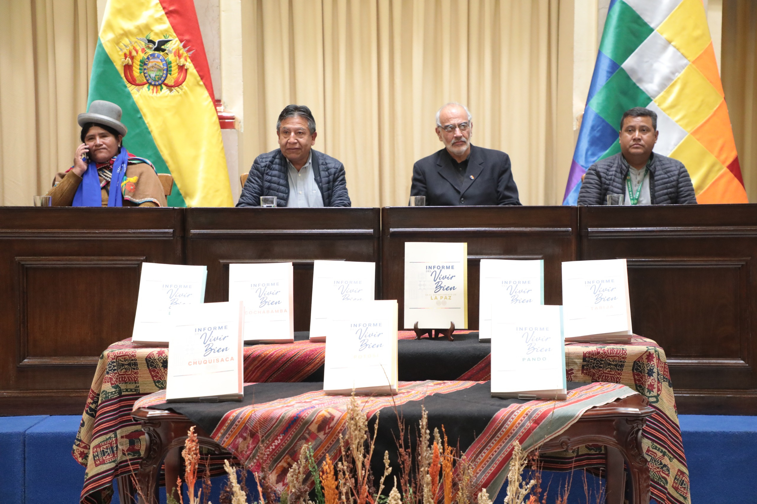 Vicepresidente asegura que urge desmontar el Estado colonial y construir uno más democrático