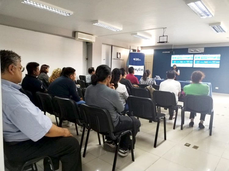 Exportadores de Cochabamba reciben capacitación tributaria sobre bancarización