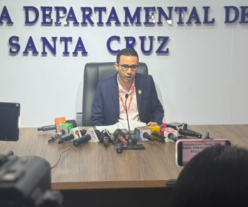 Envían a la cárcel a implicados en el triple asesinato vinculado a drogas en Santa Cruz 