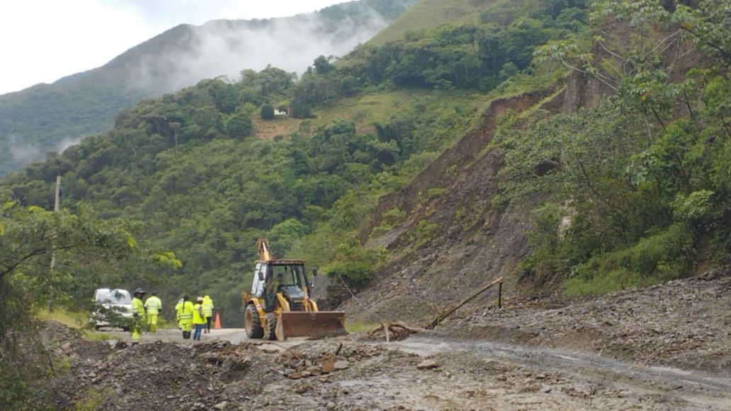ABC rehabilita transitabilidad vial en los Yungas 