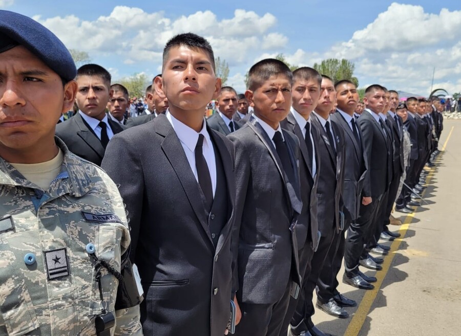 Más de 20.000 soldados y marineros fueron licenciados del Servicio Militar Obligatorio