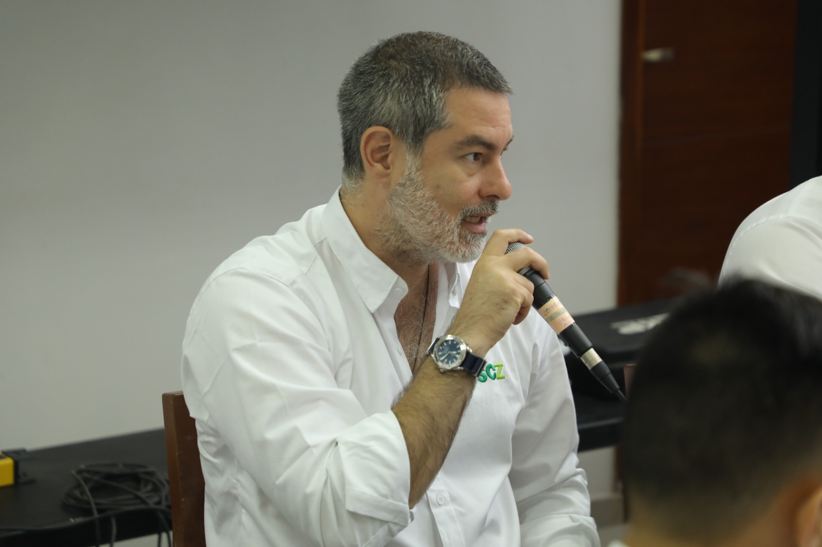 Matkovic admite que su madre cumple tareas de “primera dama” en la Gobernación