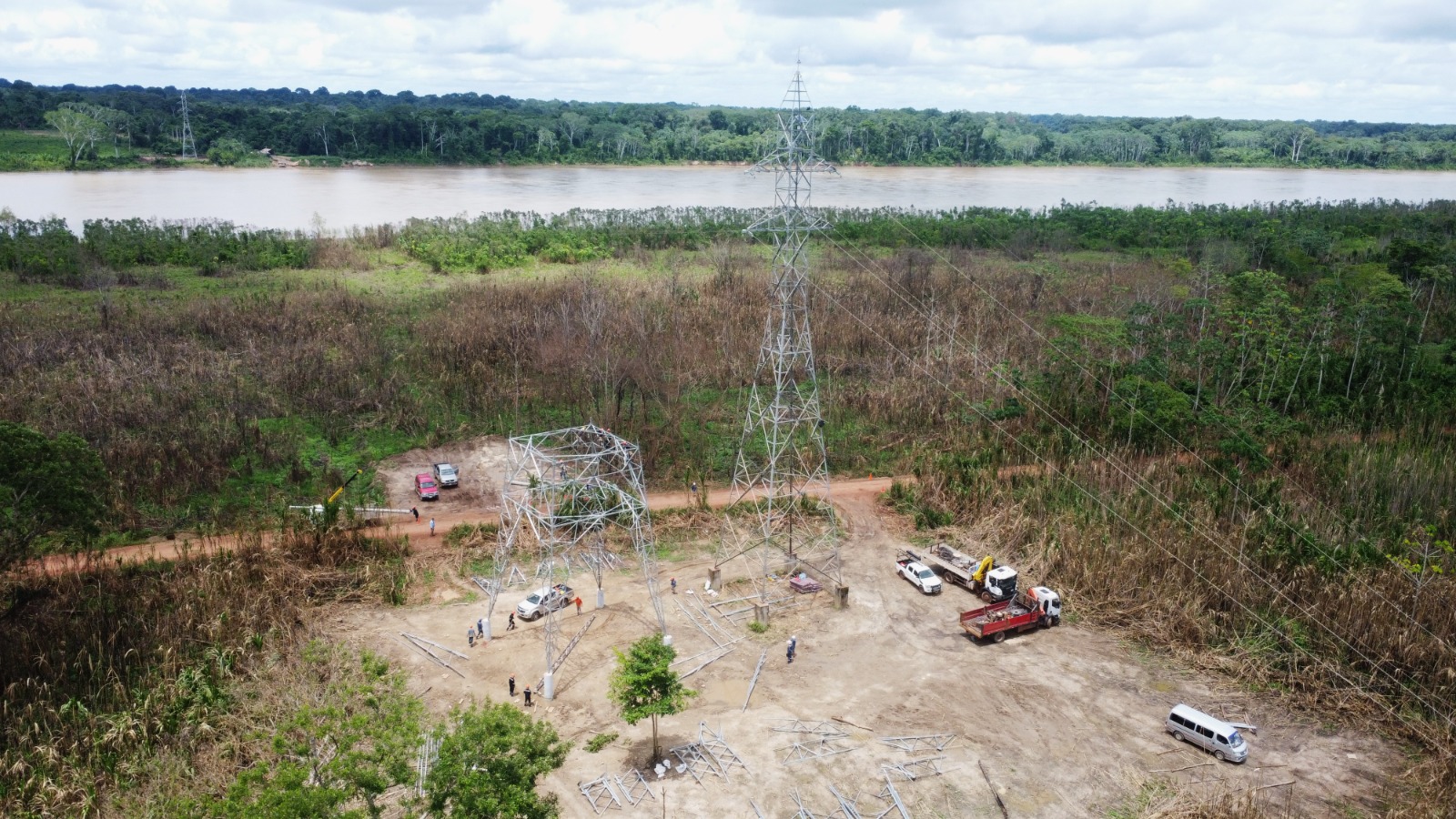 ENDE concluye proyecto que suministra energía a comunidades pandinas desde la Planta Termoléctrica de Riberalta