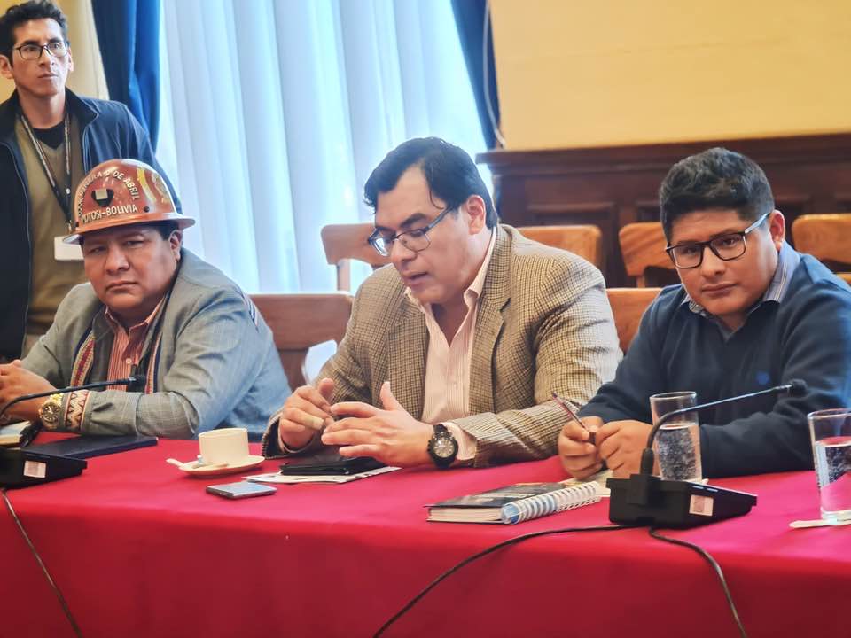 MAS anuncia que defenderá que el Judicial no quede descabezado mientras se concreta elección de magistrados