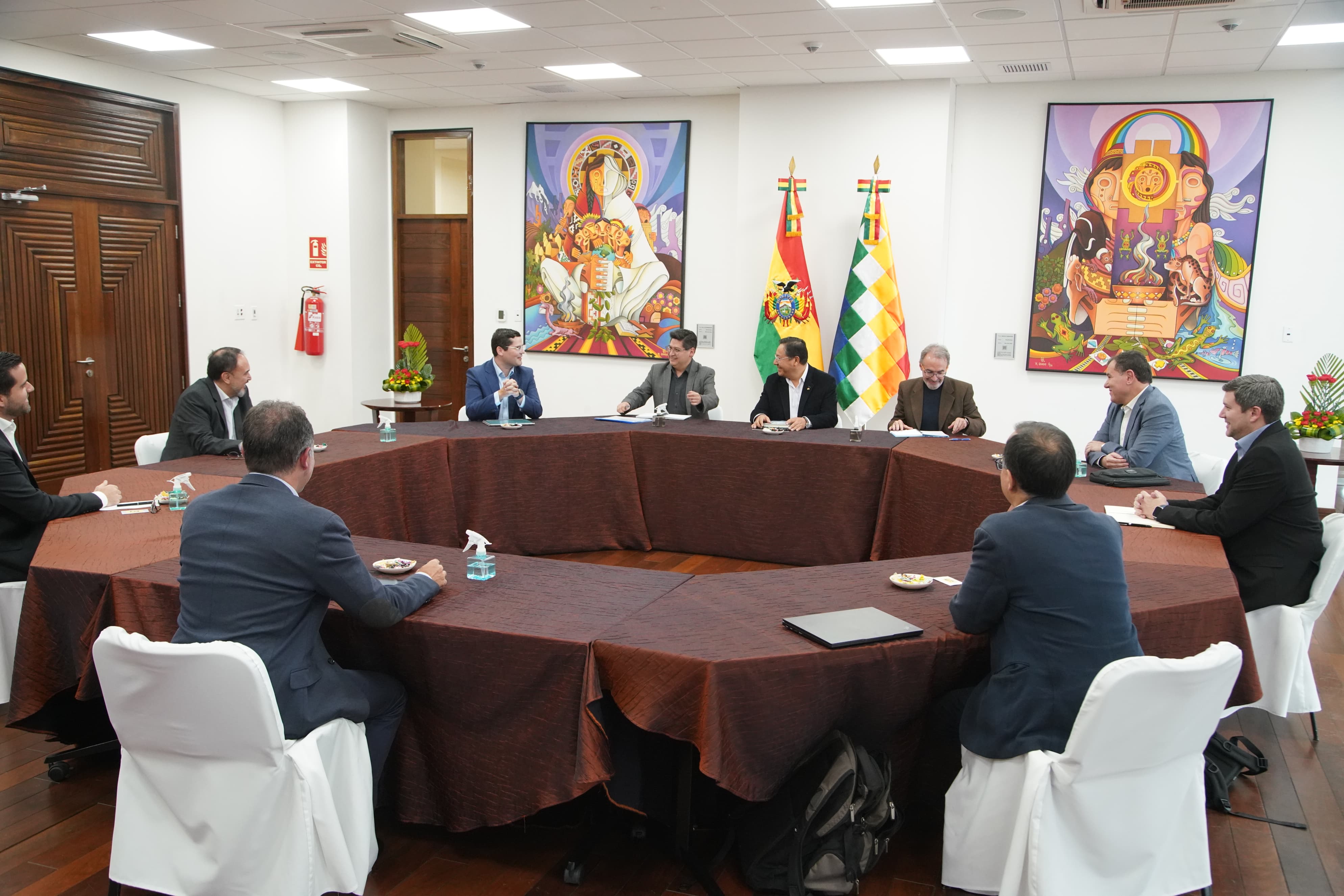 Gobierno y la cruceña Cainco apuntan a un trabajo conjunto para diversificar y fortalecer la producción