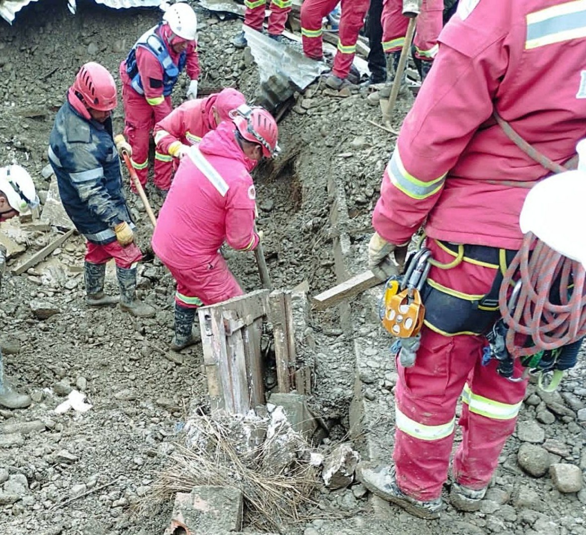 Lluvias dejan 37 decesos y 12.772 familias afectadas