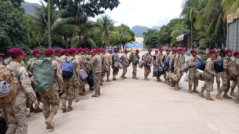 Desplazan ayuda militar a Guanay para ayudar a familias afectadas por las lluvias