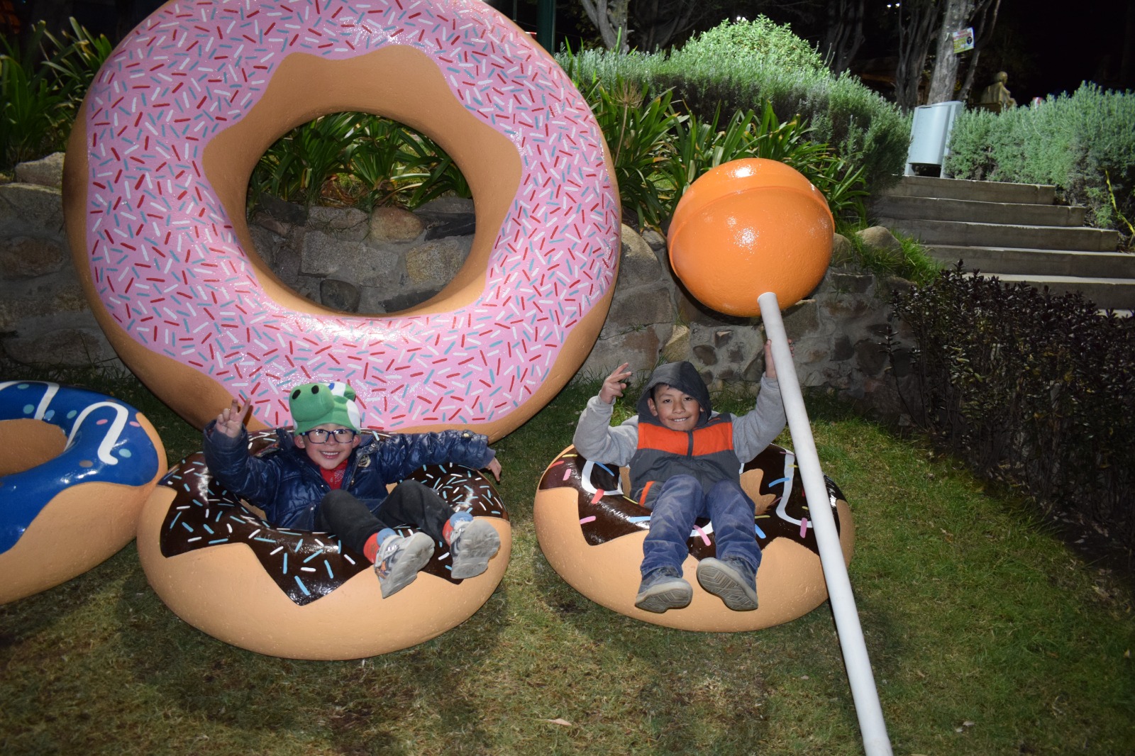 Invitan a los niños a jugar con “dulces gigantes” y a conocer la casa de Jengibre en Pueblo Paleta