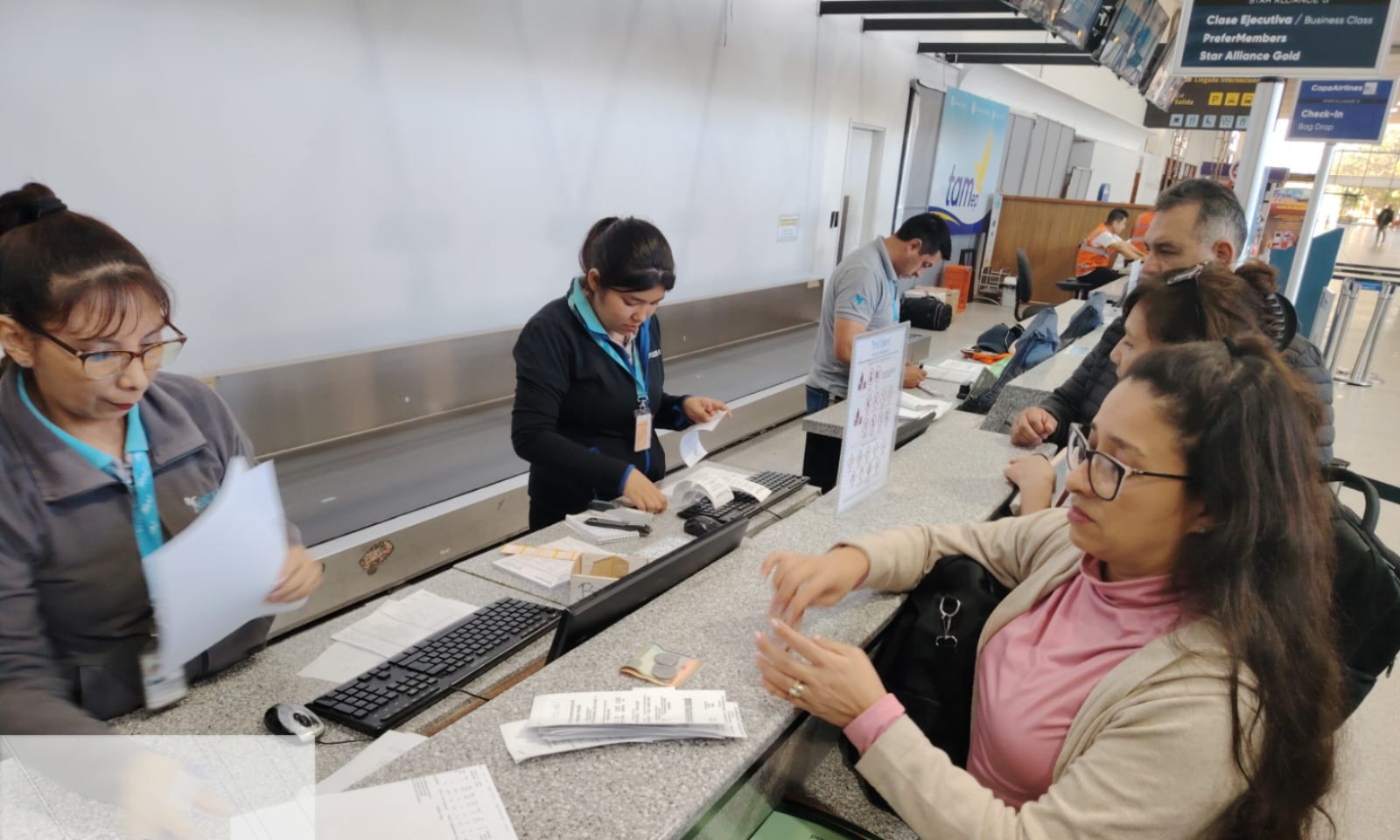 Operativo "Pequeños Viajeros": ATT protege a pasajeros afectados por sobreventa de boletos 