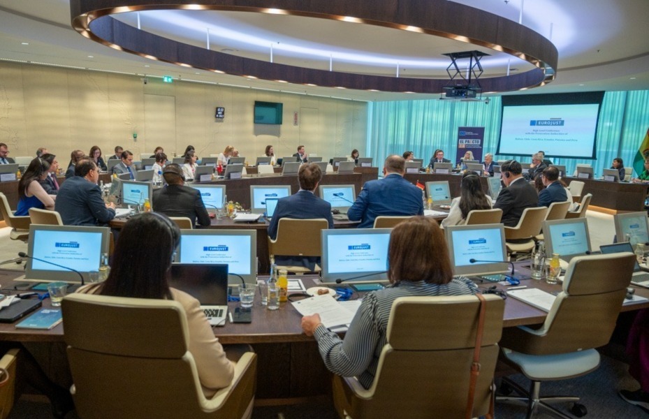 Apuntan a fortalecer la lucha contra el terrorismo y la criminalidad internacional