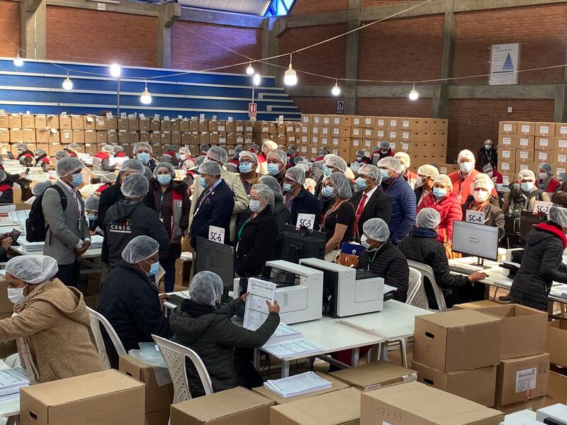 Autoridades de Santa Cruz, Beni y Pando visitan centro de operaciones y destacan transparencia del proceso censal