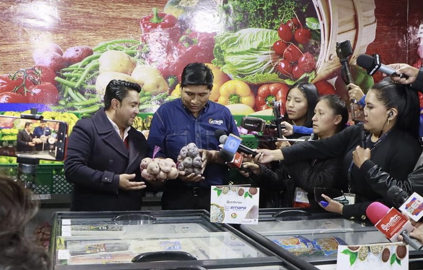 Emapa inaugura la sucursal estatal 100 en la ciudad de La Paz con una oferta de 600 productos